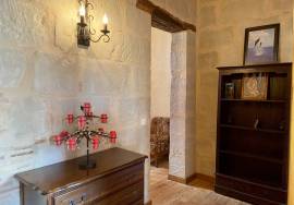 Town House with Business Opportunity