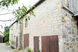 Huge Farm House for Further Renovation