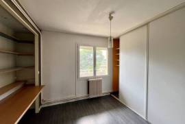 Apartment With Balcony, Cellar And Parking