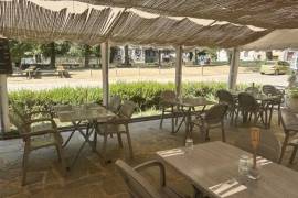 Property with Freehold Business in Lovely Location
