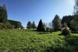 Building Plot with Services Nearby