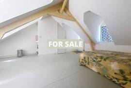 Period Property by the Coast with Lovely Garden