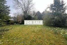 Period Property by the Coast with Lovely Garden
