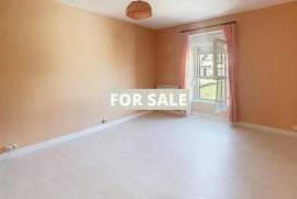 Rural Village House, Ideal Holiday Home