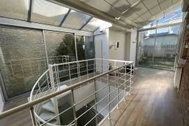 Town House in Good Order in Heart of Town