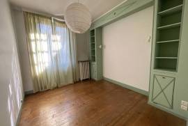 Town House in Good Order in Heart of Town