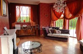 Detached house for sale in Jurmala, 233.00m2