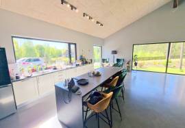 Detached house for rent in Riga district, 240.00m2