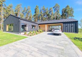 Detached house for rent in Riga district, 240.00m2