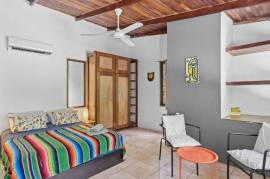 Casa Chandra: Income-Producing 7-Unit Property for Sale in Tamarindo, Costa Rica