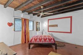 Casa Chandra: Income-Producing 7-Unit Property for Sale in Tamarindo, Costa Rica
