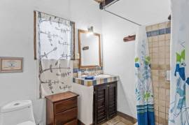 Casa Chandra: Income-Producing 7-Unit Property for Sale in Tamarindo, Costa Rica
