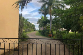 Lot for sale in Altos de los Robles: 1000 m2 ocean view lot for sale in Altos de los Robles community near Liberia International Airport