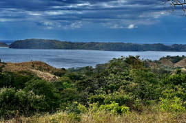 Lot for sale in Altos de los Robles: 1000 m2 ocean view lot for sale in Altos de los Robles community near Liberia International Airport