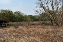 418m2 Lot with Water in Playa Potrero: Inside of an 8 Lots Fenced Community!