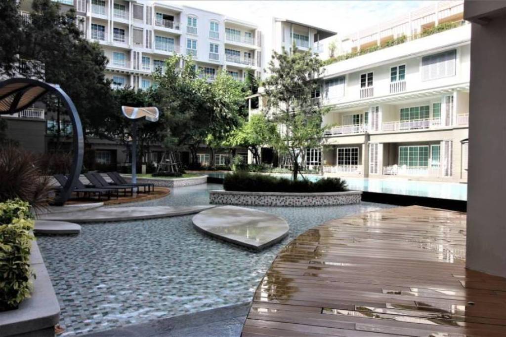 Autumn Condo 1 Bedroom Condo For Sale