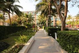 Spacious 2 Bed Condo For Sale with Hotel Facilities