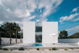 4 Bedroom, Minimalistic, Ultra Modern Pool Villa