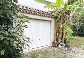 Maison de ville avec jardin et garage Maison de ville avec jardin et garage