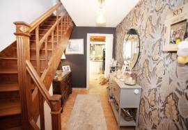 Charmante Propriete en Pierre a Deux Pas des Commerces, dans une Bastide de Prestige