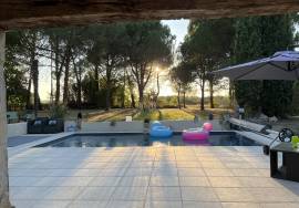 Renovation recente d\'une ferme et de sa grange attenant Renovation recente d\'une ferme et de sa grange attenant