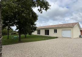 Plain pied flambant neuf avec prestations de qualite