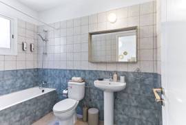 Charming 3 Bedroom Apartment - Peyia, Paphos