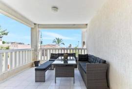 Charming 3 Bedroom Apartment - Peyia, Paphos