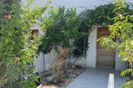 2 Bedroom Townhouse With Pool Views - Koloni, Paphos