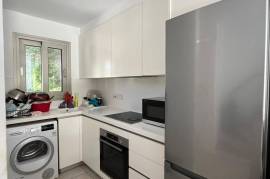 2 Bedroom Townhouse With Pool Views - Koloni, Paphos