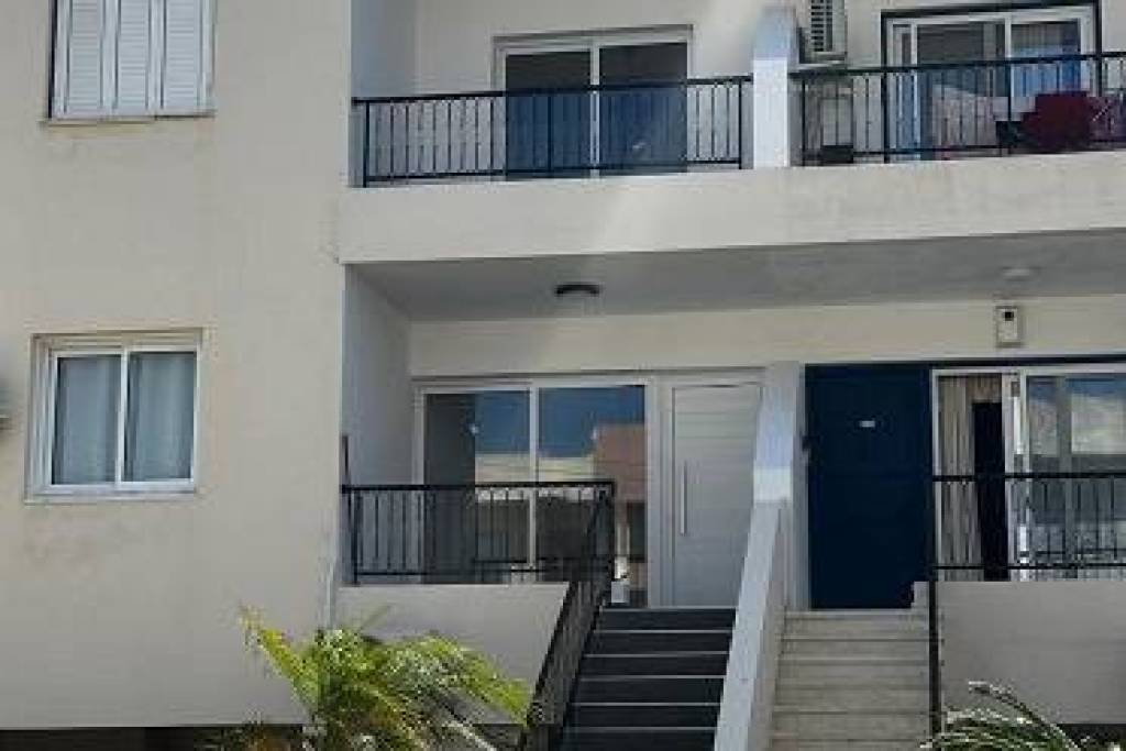 2 Bedroom Townhouse - Kato Paphos