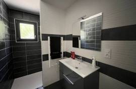 4 room, 137m2 House for sale in Magalas - 495 000 € *
