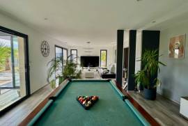 4 room, 137m2 House for sale in Magalas - 495 000 € *