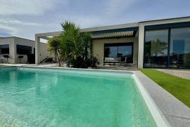 4 room, 137m2 House for sale in Magalas - 495 000 € *