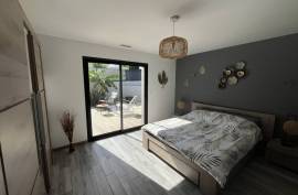 4 room, 137m2 House for sale in Magalas - 495 000 € *