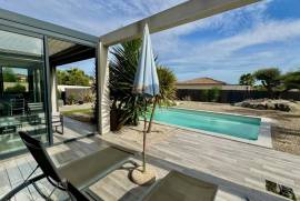 4 room, 137m2 House for sale in Magalas - 495 000 € *