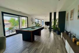 4 room, 137m2 House for sale in Magalas - 495 000 € *