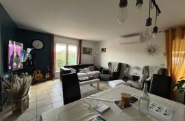 4 room, 105m2 House for sale in Roujan - 358 000 € *