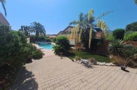 5 room, 150m2 Villa for sale in Argeles sur mer - 579 600 € *