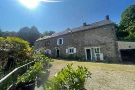 Maison en pierre 1930, idéal artisan, investisseur