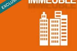 ENSEMBLE IMMOBILIER À RÉNOVER