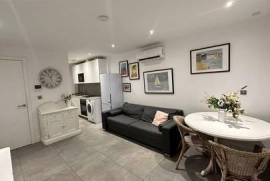 Stunning 1 bedroom apartment in Arengos Gardens, Gibraltar