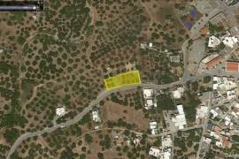 Plot with sea views, within village boundaries. Milatos
