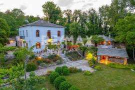 Hotel 611 sq.m for sale