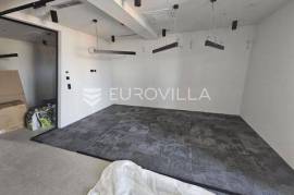 Osijek – City Centre, Office Space 140 m² in a Modern Business Building