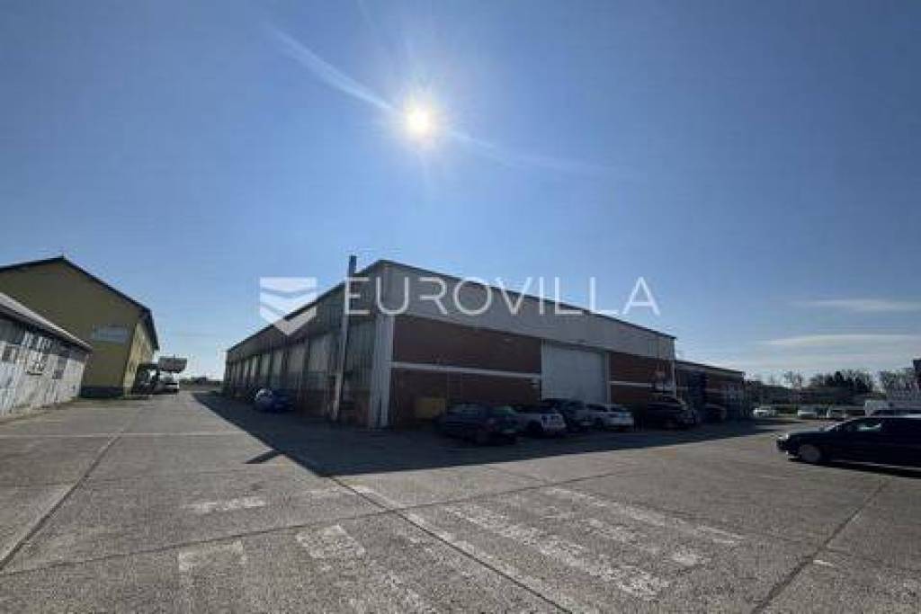 Đakovo, production hall 900 m2, FOR RENT