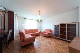 Osijek, Bosutsko naselje, spacious 2-bedroom apartment for rent, 66 m2, 1st floor