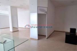 VIA ORTI – Locale commerciale 100mq ca. 5 vetrine