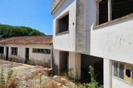 Loja / Estabelecimento Comercial em Minde de 1244,00 m²