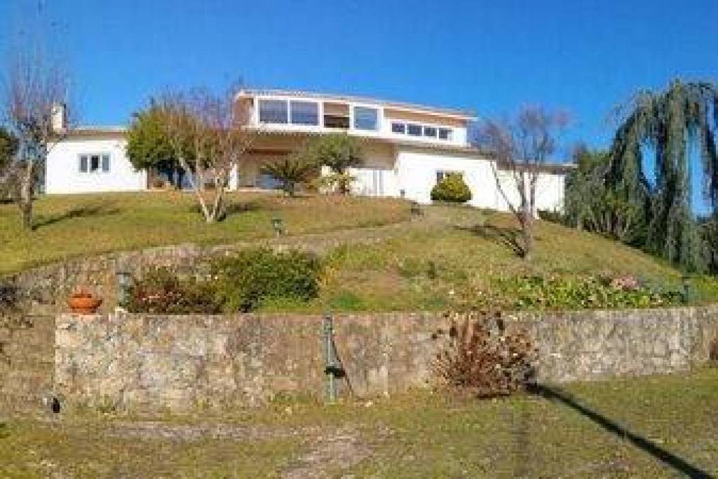 Casa / Villa T3 em Ossela de 336,00 m²